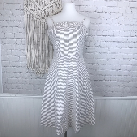 ISAAC MIZRAHI for Target Seersucker Dress - Picture 2 of 6